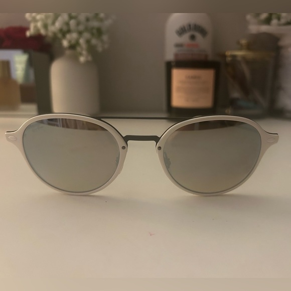White Ray-Bans - Picture 2 of 3